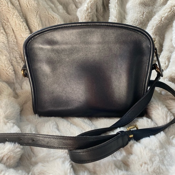 Vintage Coach Black Leather Metropolis Zip Shoulder Bag #9087 - Picture 2 of 8